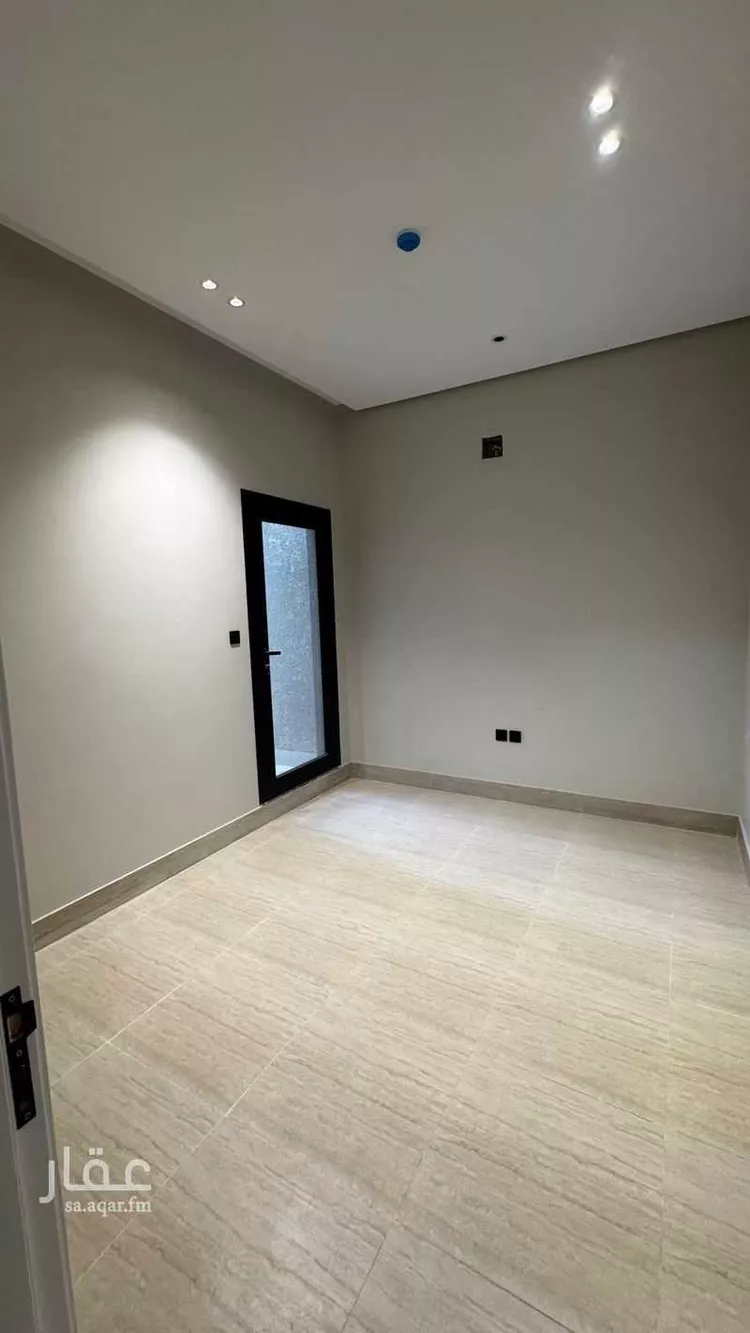 فيلا للإيجار في شارع يوسف اللخمي ، حي الرمال ، الرياض ، منطقة الرياض صورة 4