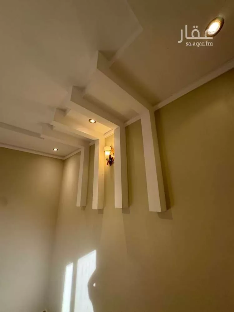 فيلا للبيع في شارع الكنعان, حي الوادي, مدينة الرياض, منطقة الرياض صورة 5