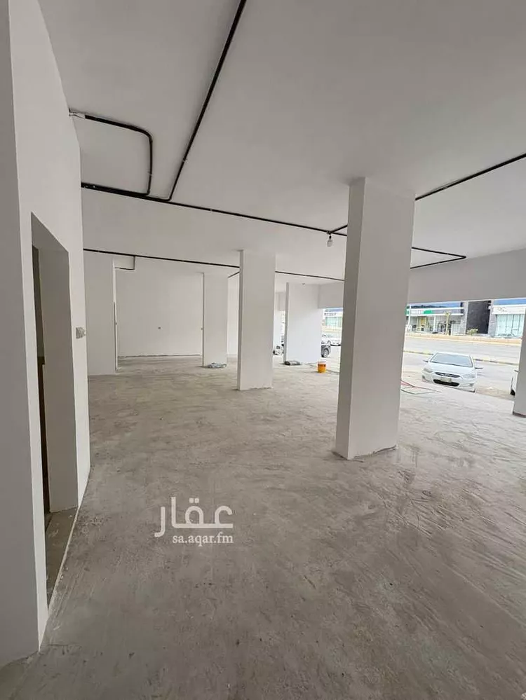 محل للإيجار في شارع سعود بن عبدالعزيز بن محمد الفرعي, حي المحمدية, مدينة الرياض, منطقة الرياض صورة 3
