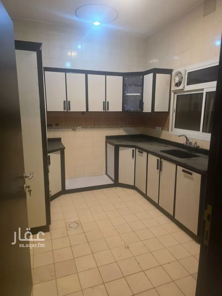 شقة للإيجار في شارع الامير محمد ابن سعد ابن عبدالعزيز, حي العقيق, مدينة الرياض, منطقة الرياض