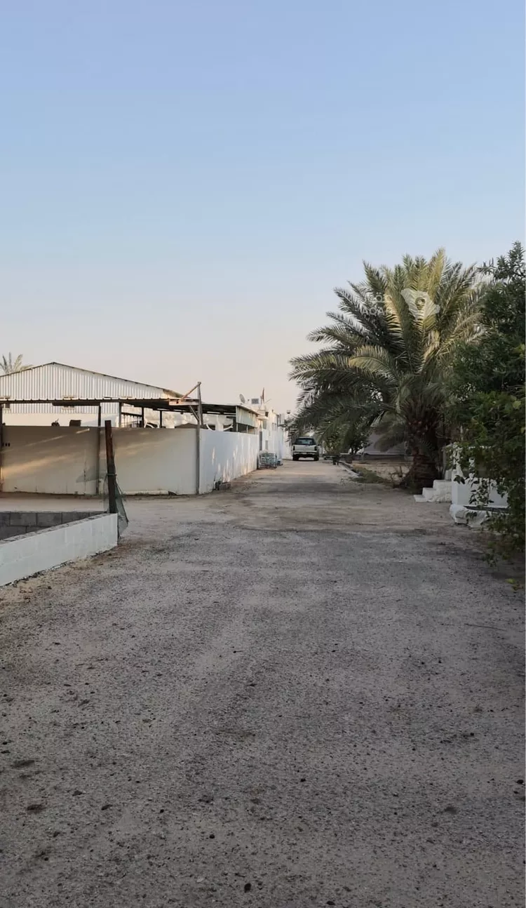 Farm for Sale in Safwa Ad Duraydi