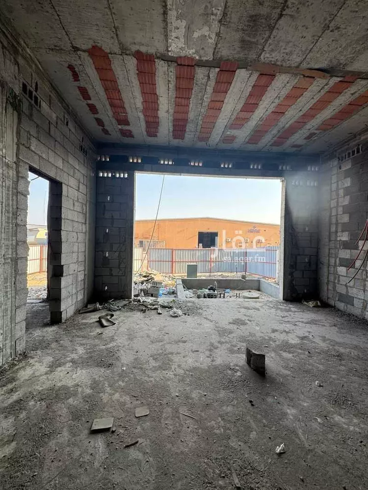 عمارة للبيع في شارع ابو الاسعد القشيري, حي الخالدية الجنوبية, مدينة الدمام, المنطقة الشرقية صورة 2