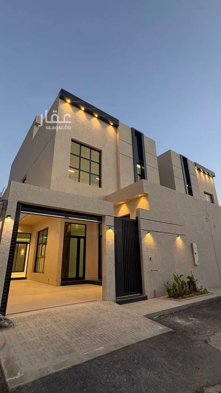 فيلا للبيع في شارع ابن عبدالقاهر, حي العارض, مدينة الرياض, منطقة الرياض 1 صورة
