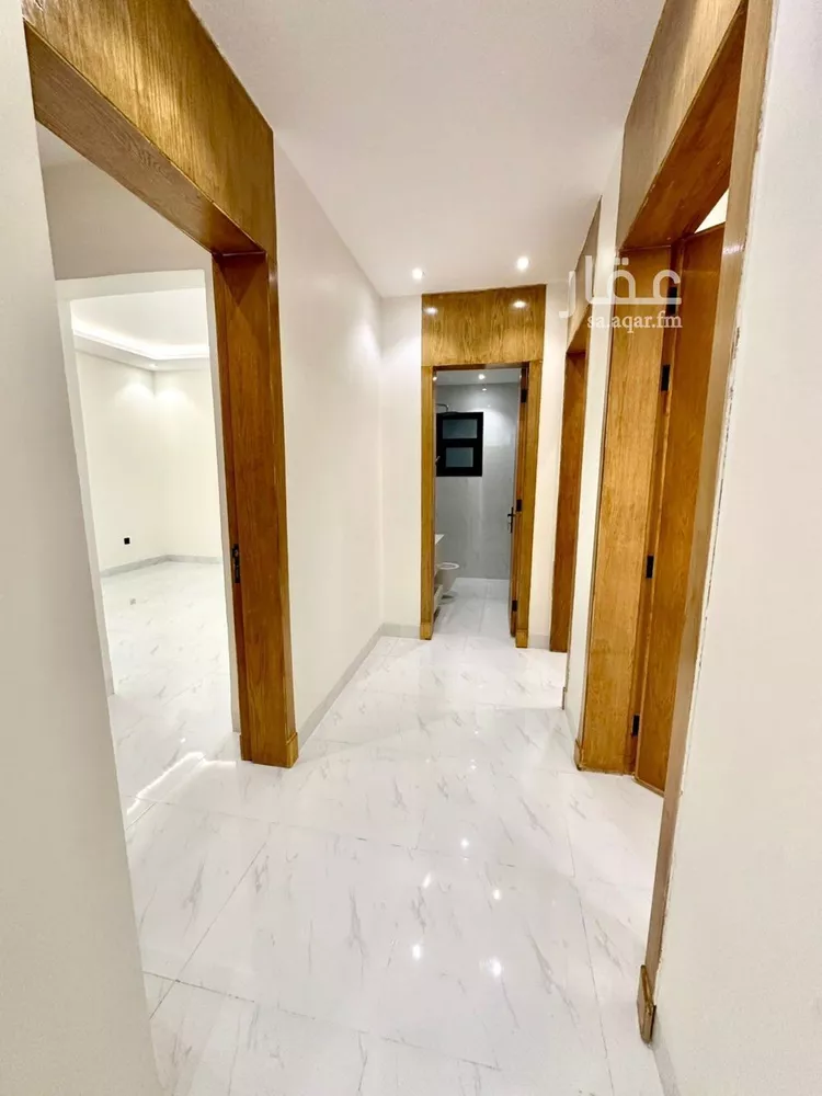 دور للبيع في شارع أحمد بشناق, حي الرمال, مدينة الرياض, منطقة الرياض صورة 3