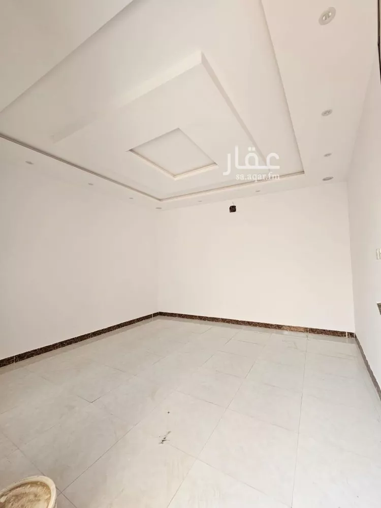 فيلا للبيع في شارع الحافظ بن المعمر, حي طيبة, مدينة الرياض, منطقة الرياض صورة 4