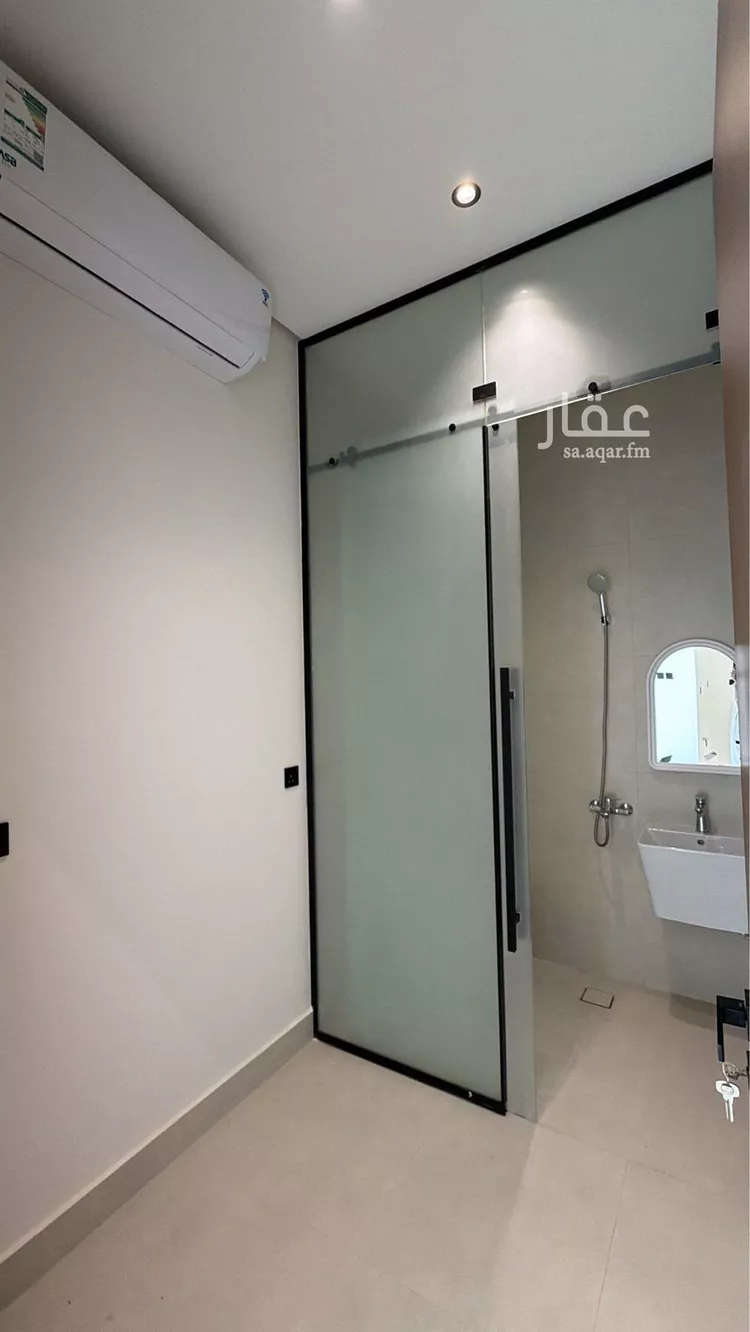دور للبيع في شارع الوادي الفارع, حي الإزدهار, مدينة الرياض, منطقة الرياض صورة 4