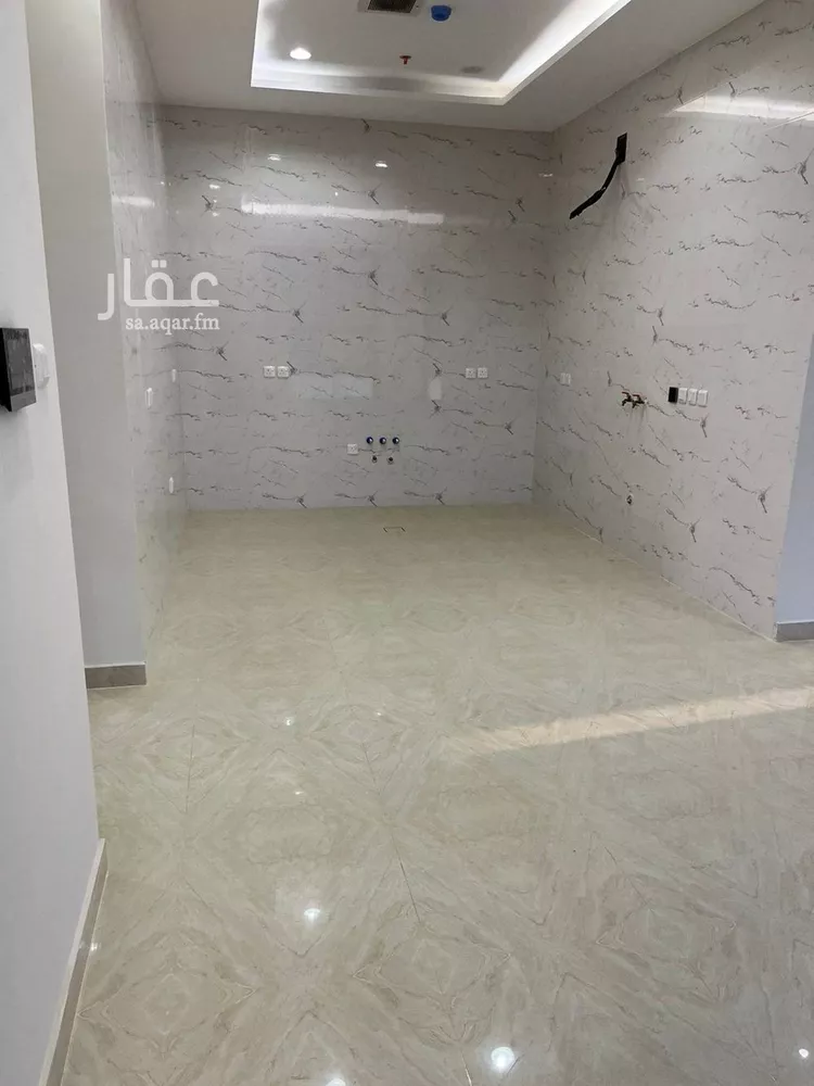 شقة للبيع في شارع عبدالله بن العاص, حي العارض, مدينة الرياض, منطقة الرياض 9
