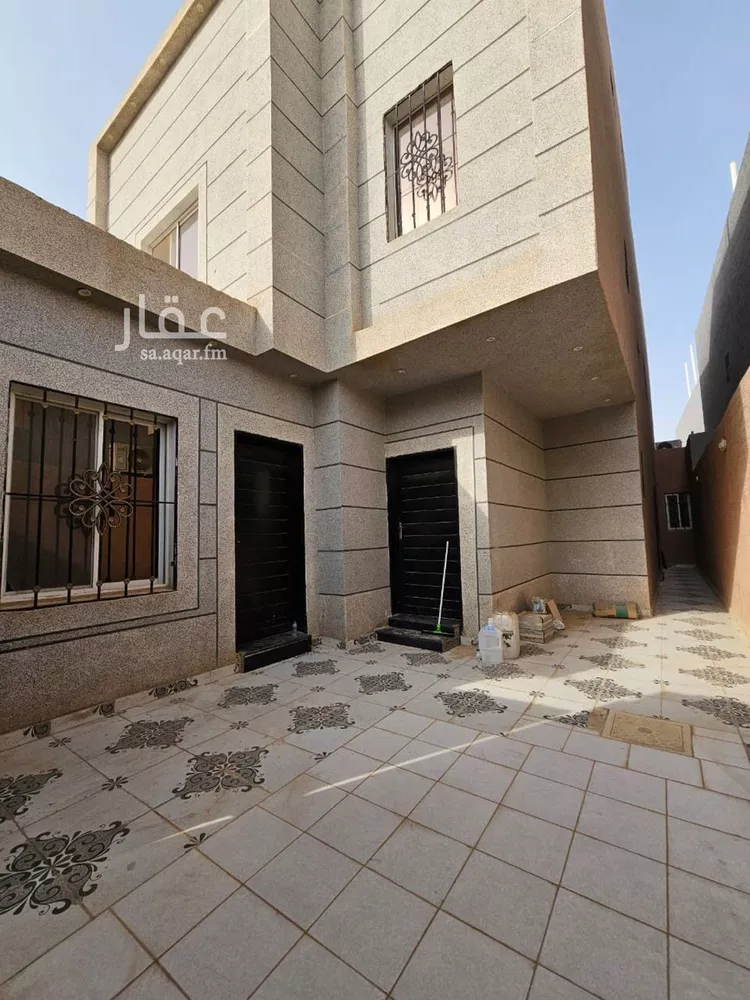 فيلا للبيع في شارع الحافظ بن المعمر, حي طيبة, مدينة الرياض, منطقة الرياض 9