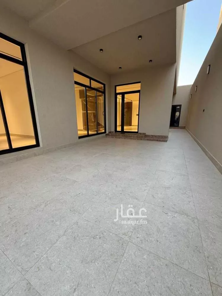 فيلا للبيع في شارع التواضع, حي النرجس, مدينة الرياض, منطقة الرياض صورة 3