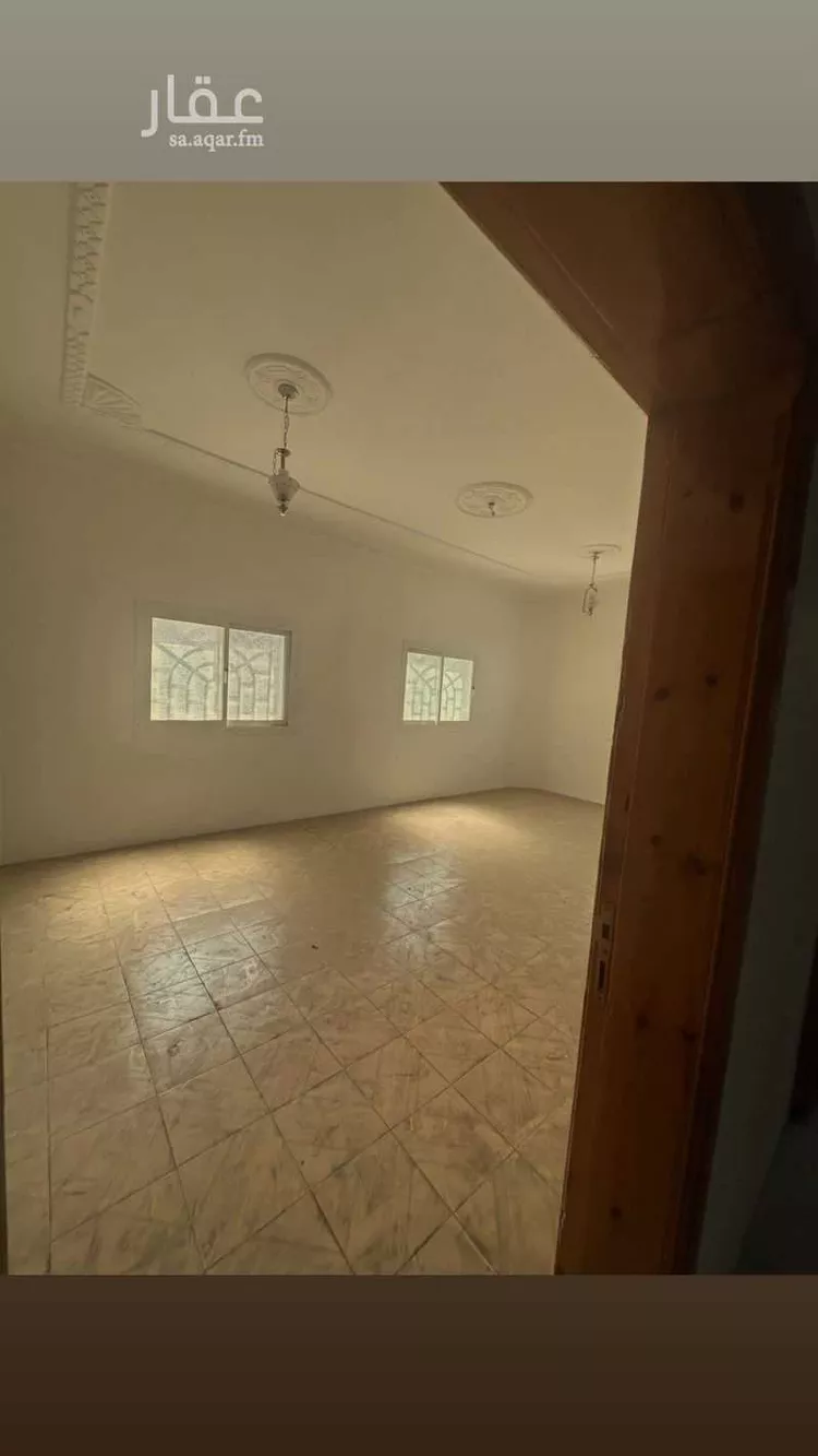 فيلا للبيع في شارع المحلة الجديدة, حي المنتزة, مدينة أبها, منطقة عسير صورة 4