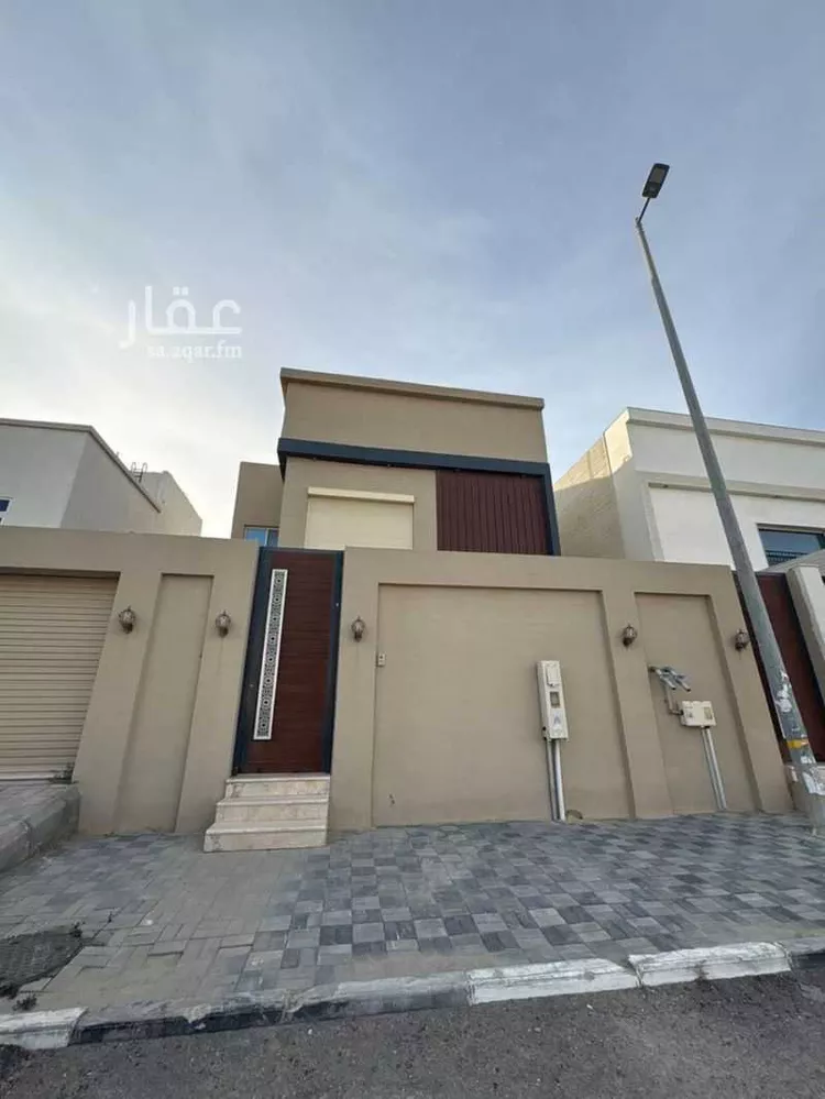 فيلا للبيع في شارع التيسير, حي البحيرة, مدينة الخبر, المنطقة الشرقية
