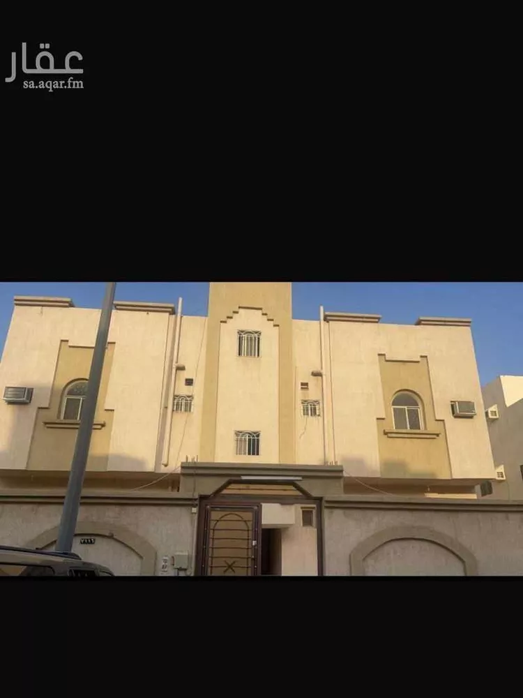 عمارة للبيع في شارع ابن سودة ، حي الدفاع ، المدينة المنورة ، منطقة المدينة المنورة