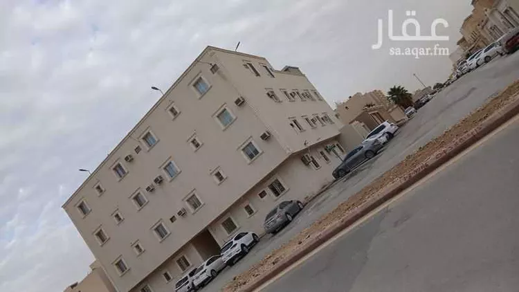 Building for Sale in Riyadh Dhahrat Laban صورة 2