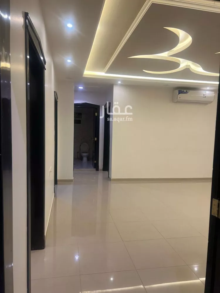 شقة للإيجار في شارع إسماعيل بن أبي الغنائم, حي المهدية, مدينة الرياض, منطقة الرياض 1 صورة