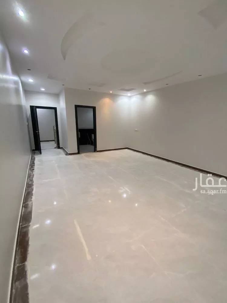 فيلا للإيجار في شارع حسن حسني عبدالوهاب, حي الرمال, مدينة الرياض, منطقة الرياض صورة 3