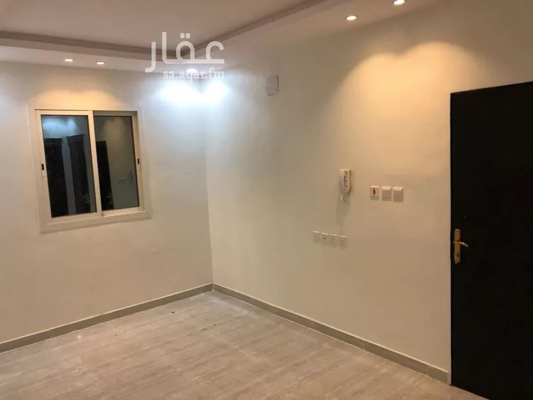 شقة للإيجار في شارع إسماعيل بن أبي الغنائم, حي المهدية, مدينة الرياض, منطقة الرياض صورة 5