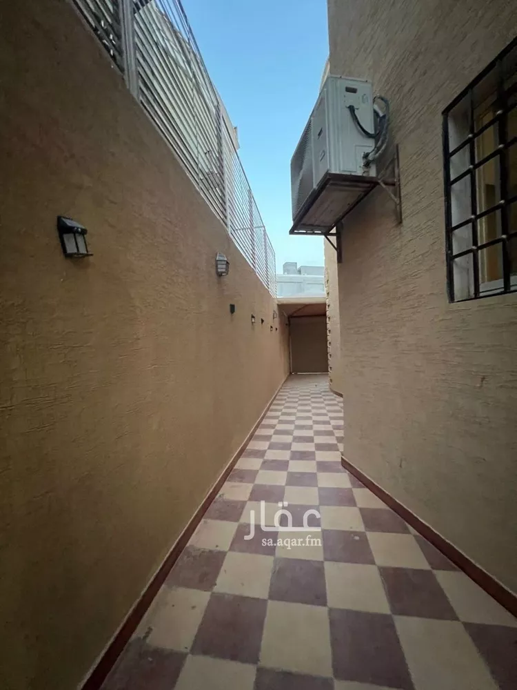 فيلا للإيجار في شارع عمرو بن كلثوم, حي عرقة, مدينة الرياض, منطقة الرياض 11