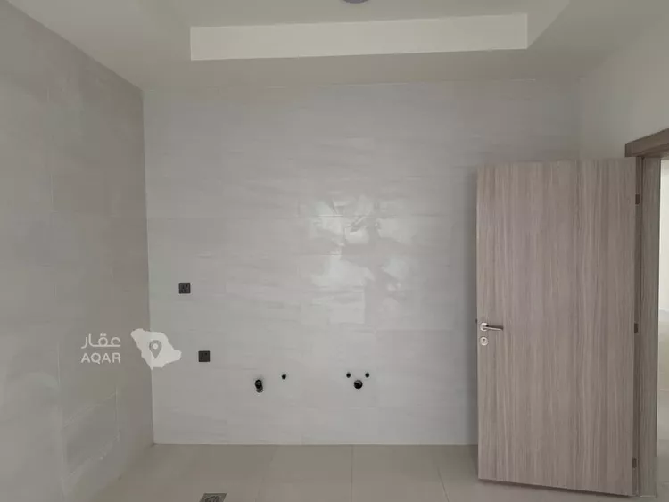 فيلا للإيجار في شارع الامير فيصل بن بندر بن عبدالعزيز الفرعي ، حي مطار الملك خالد الدولي ، الرياض ، منطقة الرياض صورة 3