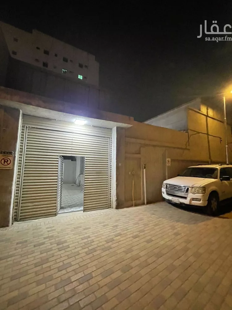 فيلا للإيجار في شارع قتادة بن النعمان, حي المربع, مدينة الرياض, منطقة الرياض صورة 5