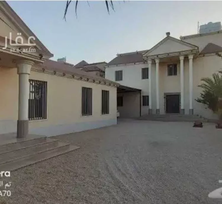 بيت للبيع في شارع الشرفة 136 ، حي الشرفة الجنوبية ، نجران ، منطقة نجران صورة 3