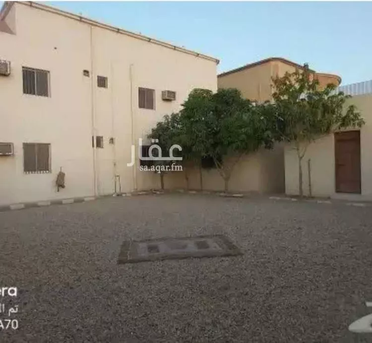 بيت للبيع في شارع الشرفة 136 ، حي الشرفة الجنوبية ، نجران ، منطقة نجران صورة 5