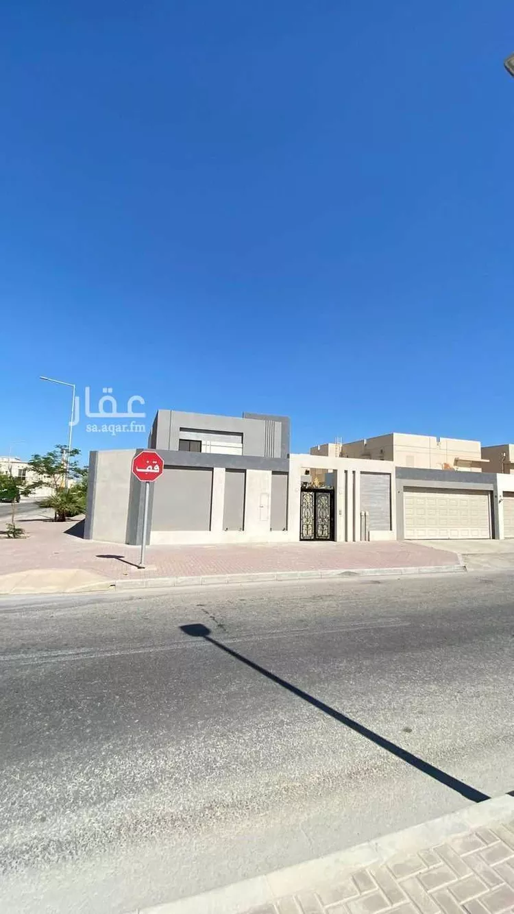 فيلا للبيع في شارع شارع السرو 8, حي المطرفية, مدينة مدينه الجبيل الصناعيه, المنطقة الشرقية