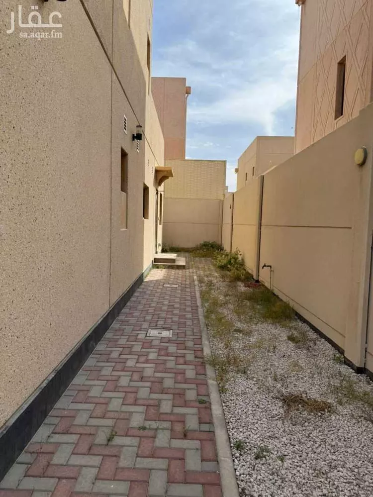 فيلا للبيع في شارع شارع الفل 3أ, حي المطرفية, مدينة مدينه الجبيل الصناعيه, المنطقة الشرقية صورة 2