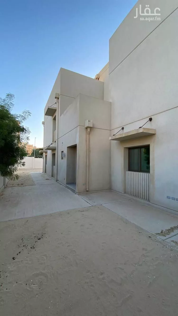 فيلا للإيجار في شارع مدينة الجبيل الصناعية 1095, حي جلمودة, مدينة مدينه الجبيل الصناعيه, المنطقة الشرقية صورة 3