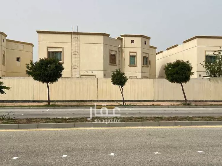 فيلا للبيع في شارع شارع الثمامة, حي جلمودة, مدينة مدينه الجبيل الصناعيه, المنطقة الشرقية صورة 2