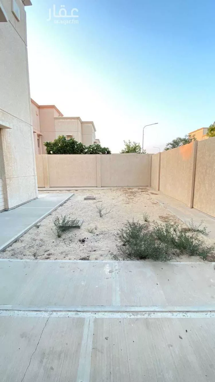 فيلا للإيجار في شارع الدرعية 1, حي جلمودة, مدينة مدينه الجبيل الصناعيه, المنطقة الشرقية صورة 5