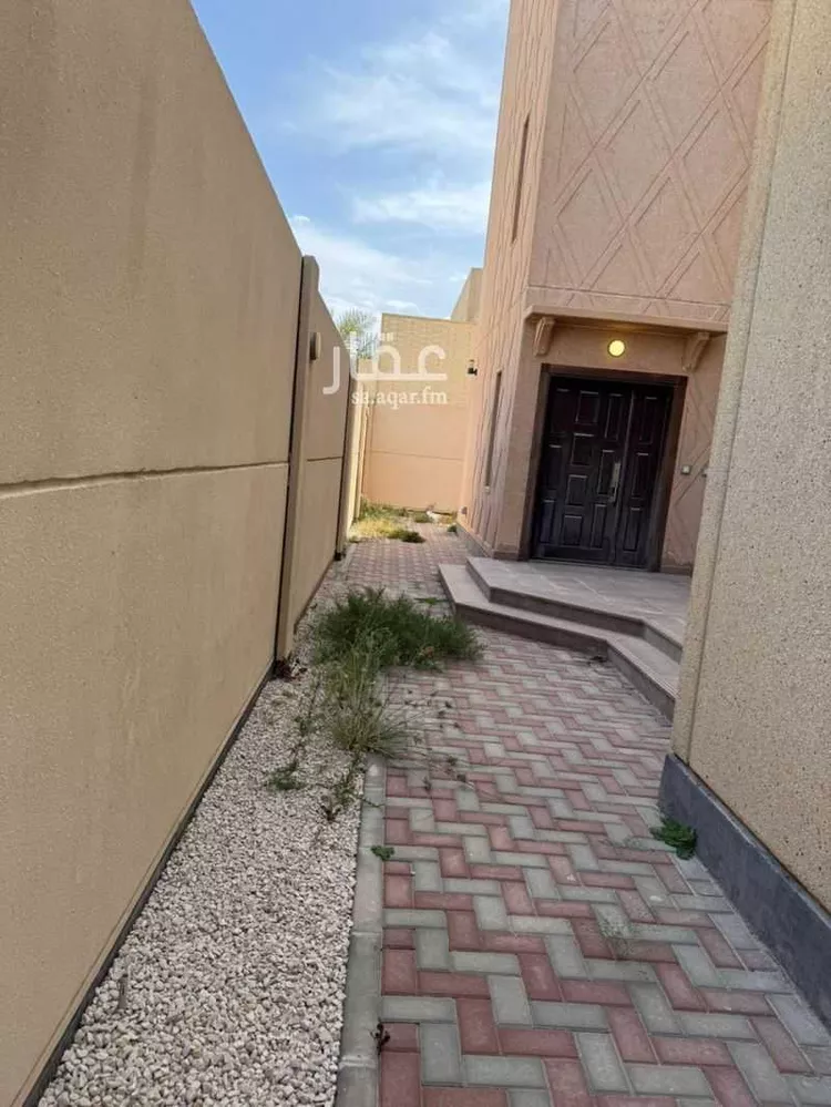 فيلا للبيع في شارع شارع الفل 3أ, حي المطرفية, مدينة مدينه الجبيل الصناعيه, المنطقة الشرقية صورة 5