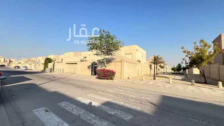 Villa for Sale in Al Jubail Second Industrial Support Area صورة 2