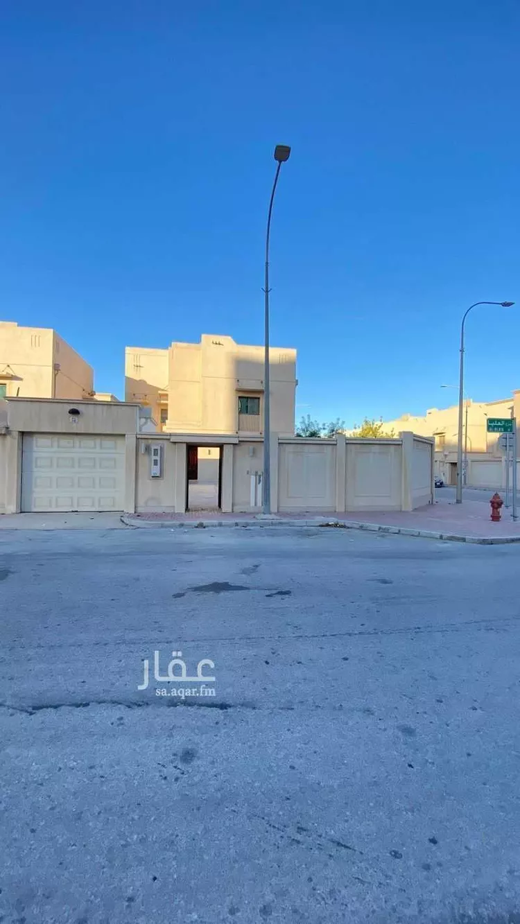 فيلا للإيجار في شارع مدينة الجبيل الصناعية 1095, حي جلمودة, مدينة مدينه الجبيل الصناعيه, المنطقة الشرقية