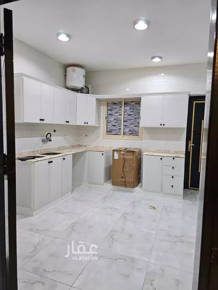 شقة للإيجار في شارع 3504179, حي سلطانة, مدينة أبها, منطقة عسير صورة 4