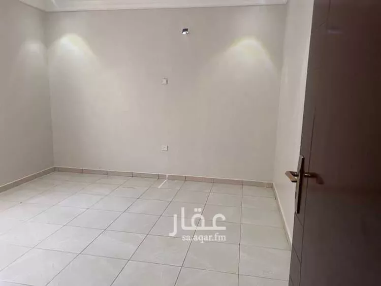 شقة للإيجار في شارع ابي عبدالرحمن بن عقيل الظاهري ، حي المروة ، جدة ، جدة صورة 4