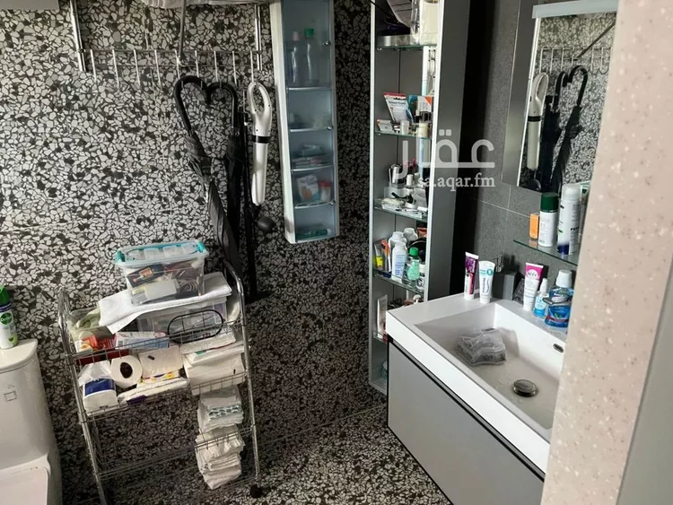 شقة للبيع في شارع التحلية, حي حطين, مدينة الرياض, منطقة الرياض صورة 3