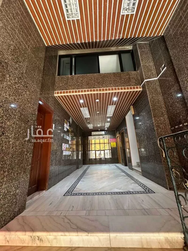 عمارة للبيع في شارع طريق المدينة المنورة فرعي, حي السلامة, مدينة جدة, منطقة مكة المكرمة صورة 3