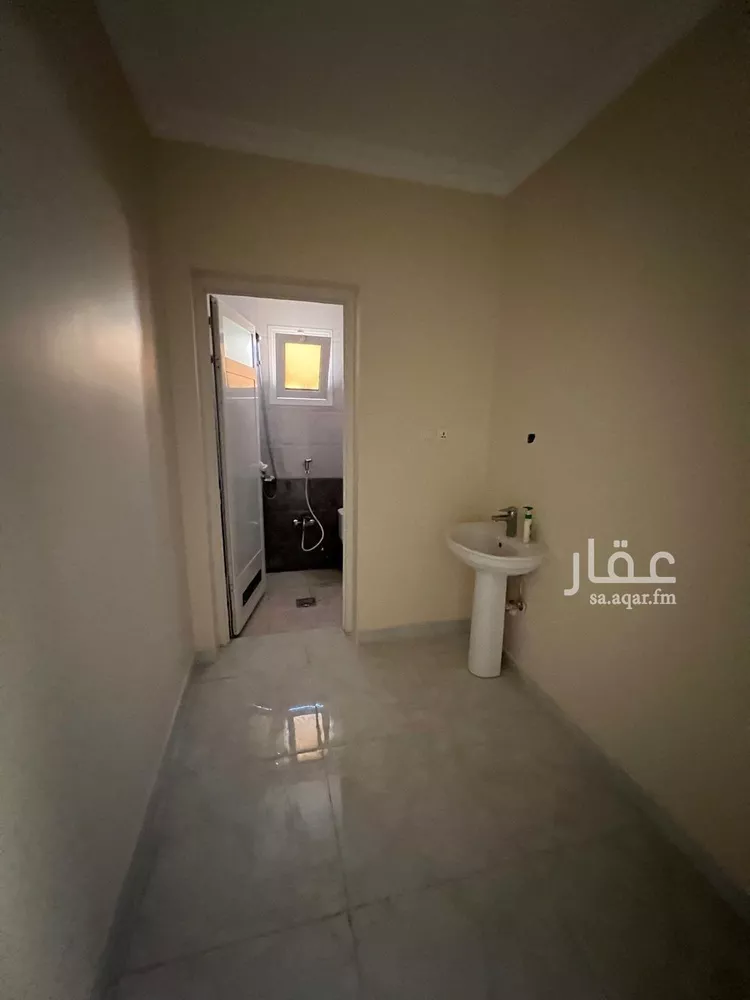 شقة للإيجار في شارع المهند, حي النزهة, مدينة الدمام, المنطقة الشرقية صورة 2