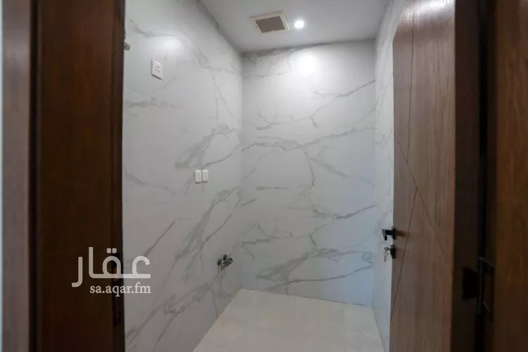 شقة للبيع في شارع ابن سمير, حي السلامة, مدينة جدة, منطقة مكة المكرمة 6