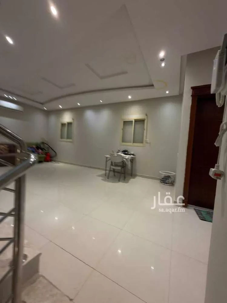 فيلا للبيع في شارع رقم 105, حي المونسية, مدينة الرياض, منطقة الرياض صورة 3