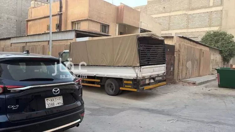فيلا للبيع في شارع القاضي اياس, حي الملز, مدينة الرياض, منطقة الرياض صورة 3