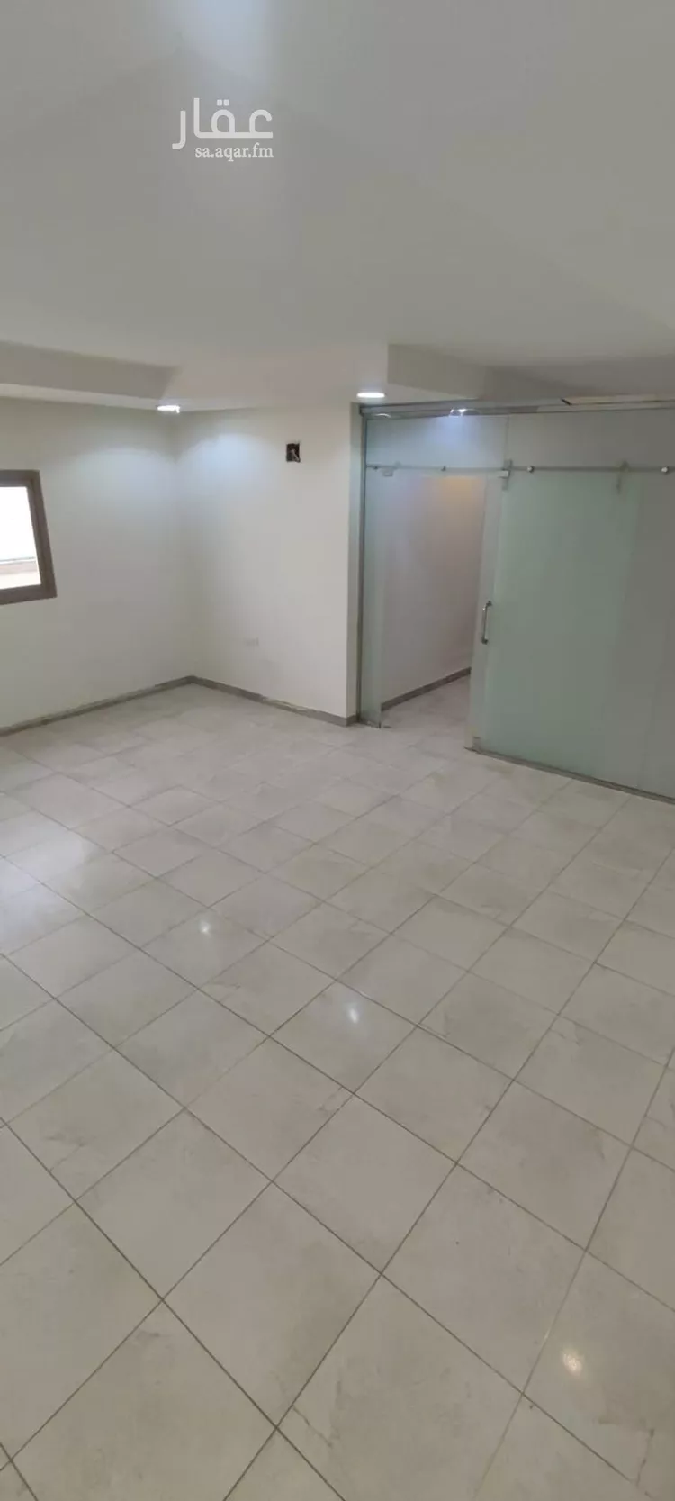 مكتب تجاري للإيجار في شارع الصحابة, حي المونسية, مدينة الرياض, منطقة الرياض صورة 4