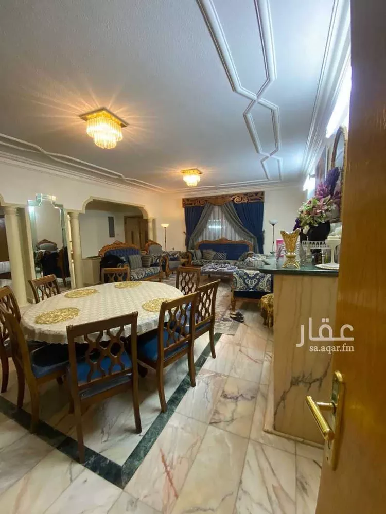 فيلا للبيع في شارع الأخضر بن علي, حي النزهة, مدينة الرياض, منطقة الرياض صورة 5