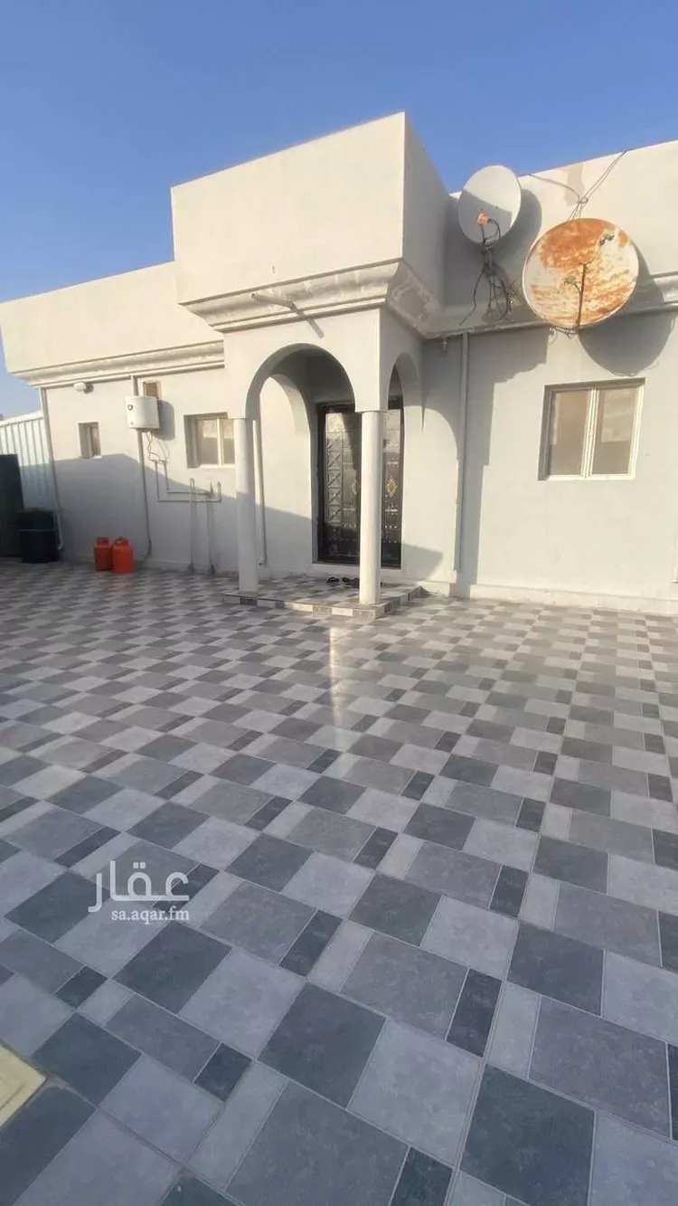 استراحة للبيع في شارع ج5 37 ، الفردانية ، بقيق صورة 4
