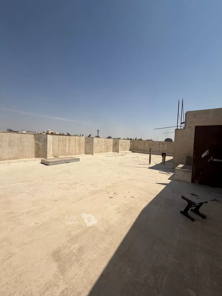 عمارة للبيع في شارع ابي بكر الصديق الفرعي, حي المرسلات, مدينة الرياض, منطقة الرياض 11