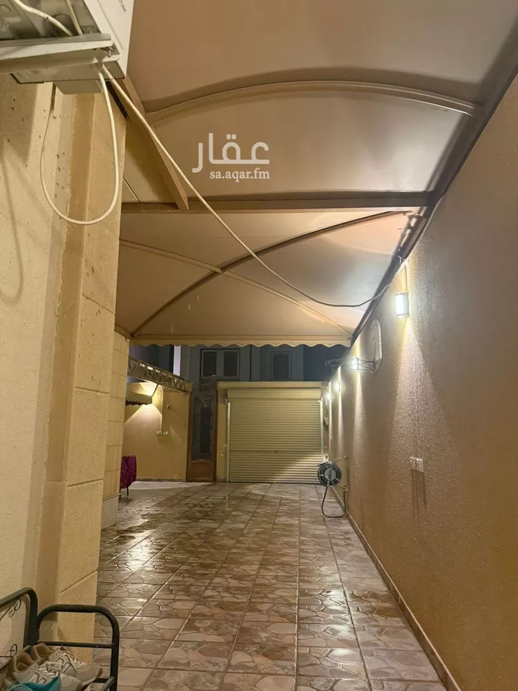 فيلا للبيع في شارع السمر, حي الربيع, مدينة الرياض, منطقة الرياض صورة 2