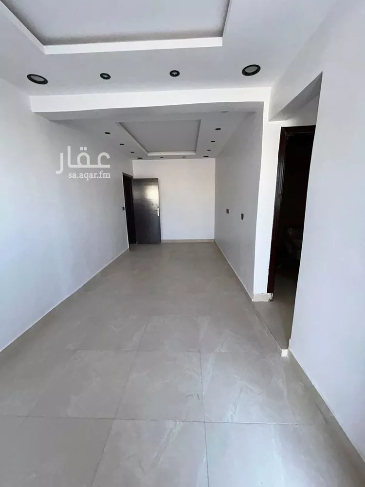 فيلا للإيجار في شارع عبدالباقي الفاروقي, حي التعاون, مدينة الرياض, منطقة الرياض صورة 3