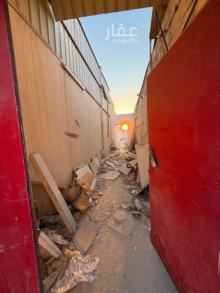 محل للإيجار في شارع ابي بكر الصديق الفرعي, حي المصيف, مدينة الرياض, منطقة الرياض صورة 4