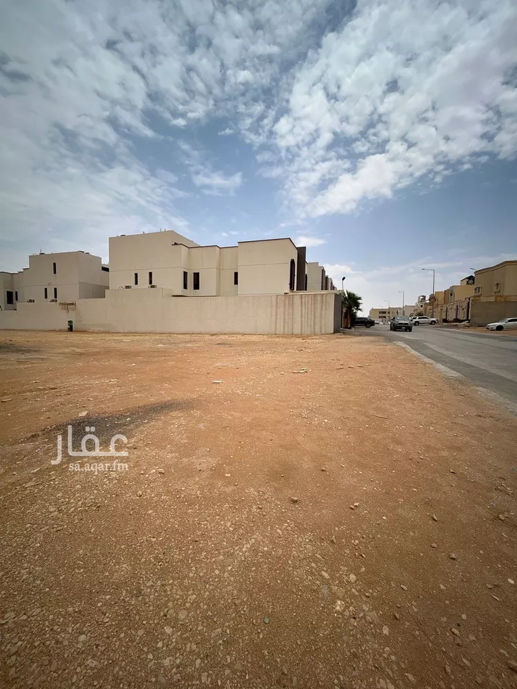 أرض للبيع في شارع محمد بن احمد بن الضياء, حي عكاظ, مدينة الرياض, منطقة الرياض صورة 5