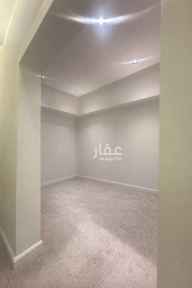 دور للبيع في شارع الغنامية, حي الربيع, مدينة الرياض, منطقة الرياض صورة 2